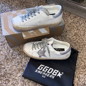 BRAND NEW - Never worn, Golden Goose platform tennis shoes! Size 39 (women 8)